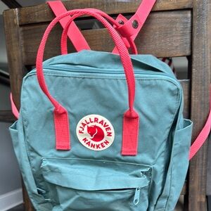 Fjallraven Kanken Backpack in Teal and Red